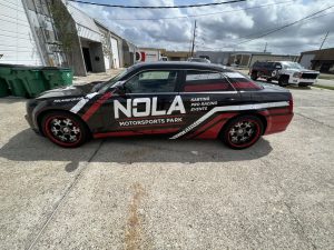 Read more about the article Unveiling the Art of Vehicle Wrap Design