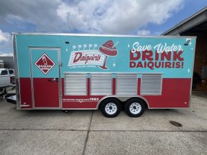 Read more about the article Top Benefits of Custom Car Wraps for Business Branding and Advertising